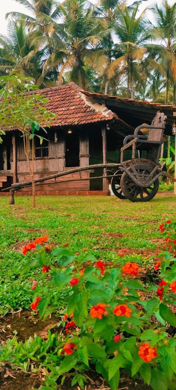 Whispering Waters Villa Kozhikode Luaran gambar